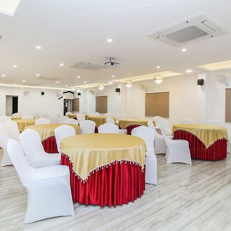 Capital O 40833 Maharaja Hotel & Restaurant Kashipur Экстерьер фото