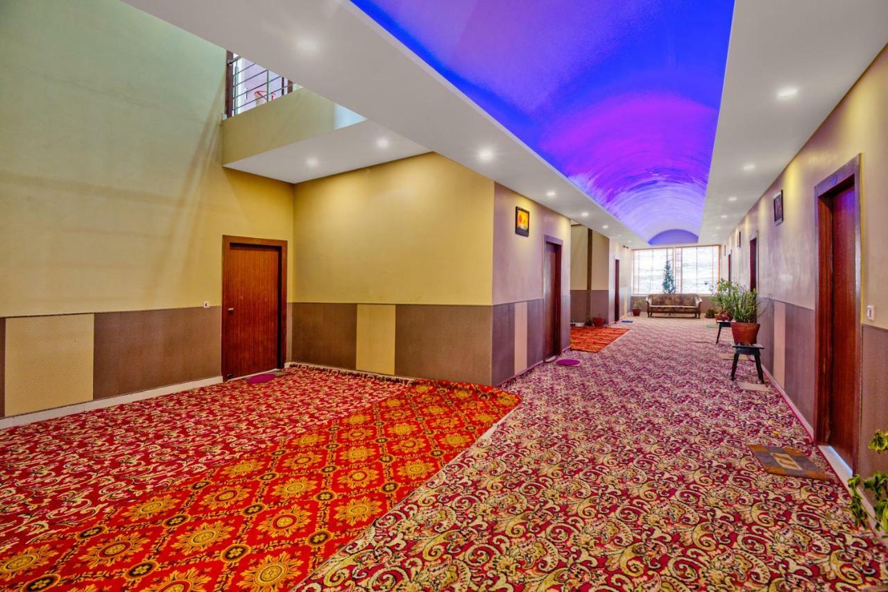 Capital O 40833 Maharaja Hotel & Restaurant Kashipur Экстерьер фото