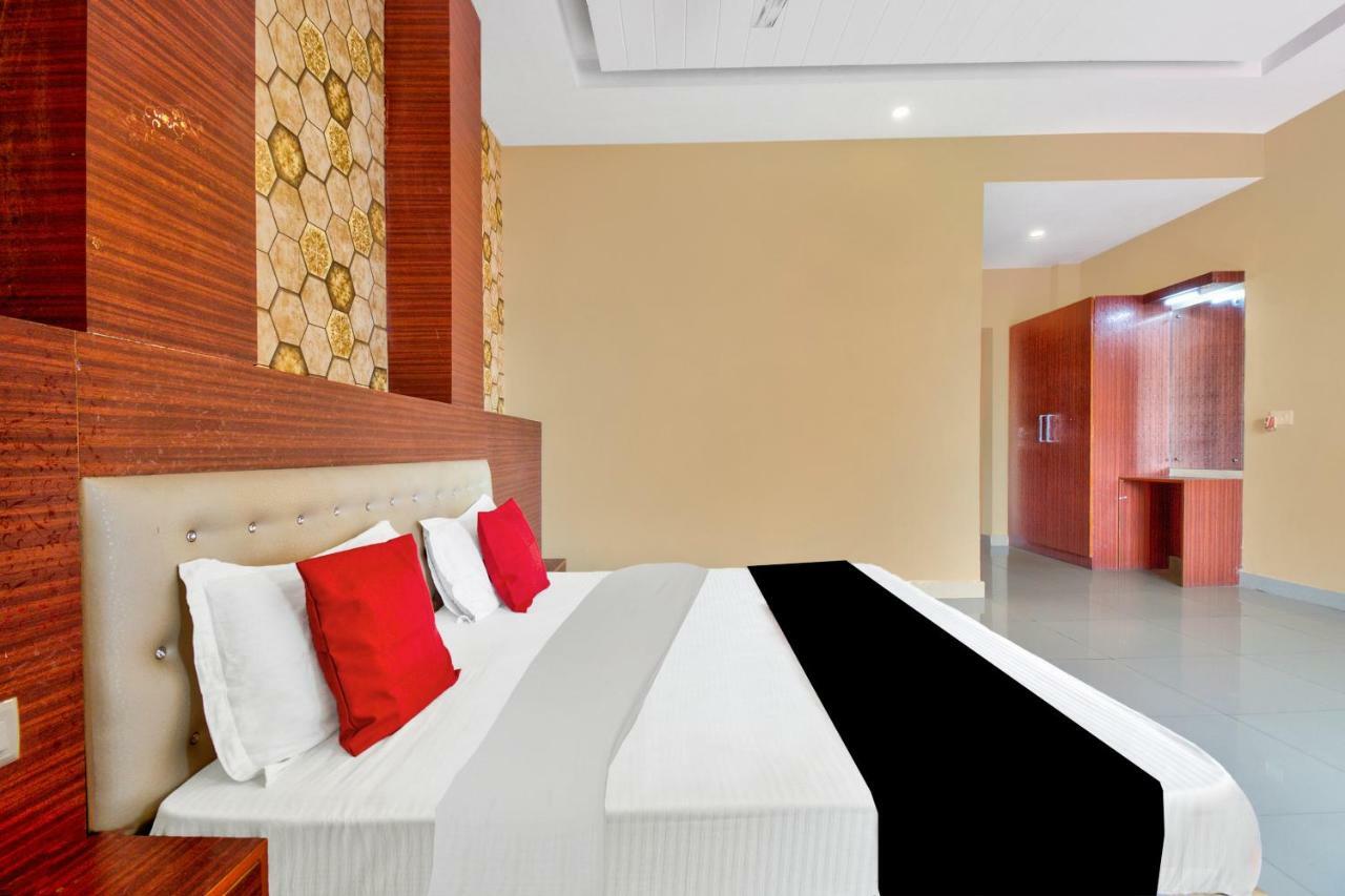 Capital O 40833 Maharaja Hotel & Restaurant Kashipur Экстерьер фото