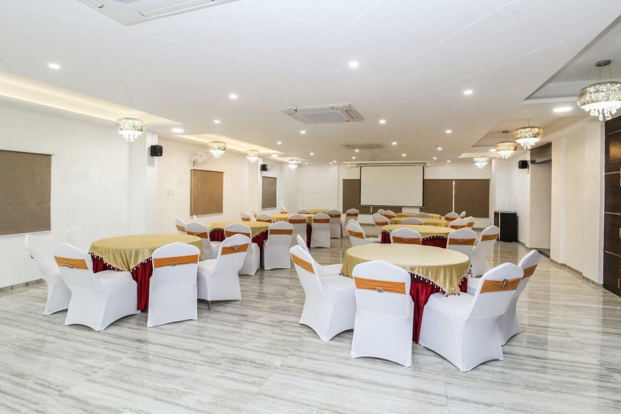Capital O 40833 Maharaja Hotel & Restaurant Kashipur Экстерьер фото